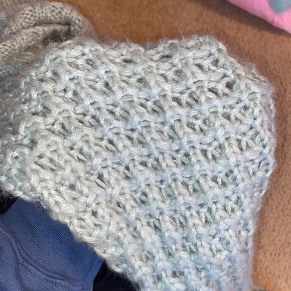 Express Oversized Sweater - Picture 4 of 4